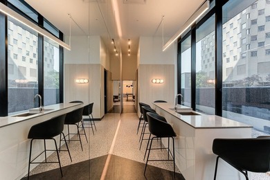 Magnifique condo contemporain d'une chambre a coucher, situe au - photo 24