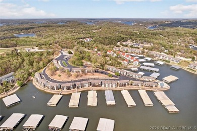 Top-floor living w/vaulted ceilings & unforgettable main channel - photo 29