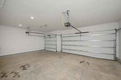 Need space and a great location at an affordable monthly - photo 36
