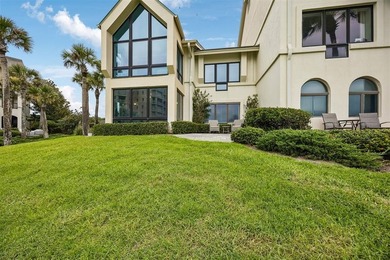 Experience the very best of oceanfront living from this - photo 36