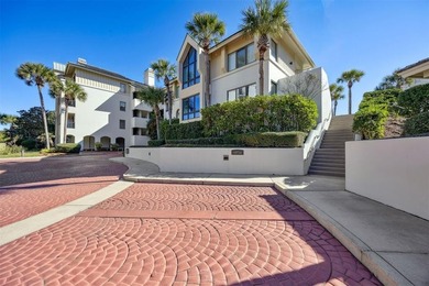 Experience the very best of oceanfront living from this - photo 41