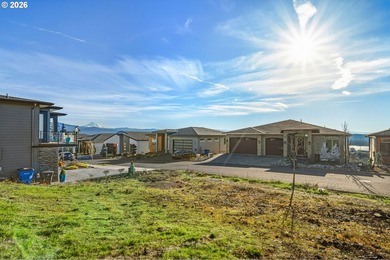 An exceptional opportunity awaits in Lookout Ridge with this - photo 9