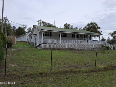 Lake Home For Sale in Alford, Florida