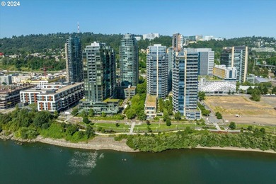 Willamette River - Multnomah County Condo For Sale in Portland Oregon