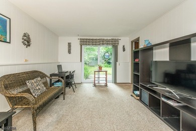 Meticulously Maintained 3 Bedroom 1.5 Bath Bi-level. Nice Curb - photo 13