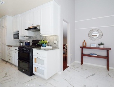 Built in 2002, this light-filled 4-bed, 3-bath hoome pairs - photo 14