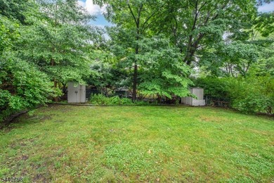 Meticulously Maintained 3 Bedroom 1.5 Bath Bi-level. Nice Curb - photo 17