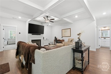 Welcome to 19 Serenity Point! Builder's personal, custom home on - photo 18