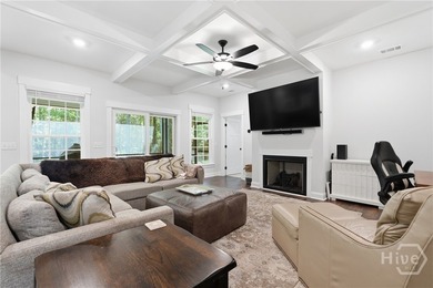 Welcome to 19 Serenity Point! Builder's personal, custom home on - photo 19