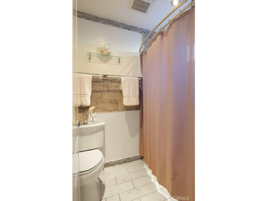 Built in 2002, this light-filled 4-bed, 3-bath hoome pairs - photo 19