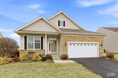 (private lake, pond, creek) Home For Sale in Oswego Illinois