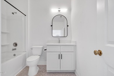 Welcome to Lake Royale living! This beautifully maintained - photo 22