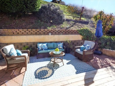 Built in 2002, this light-filled 4-bed, 3-bath hoome pairs - photo 31