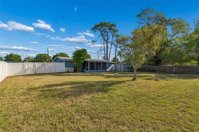 Great Block Built home in Gulf Gate with HUGE backyard! Just - photo 42