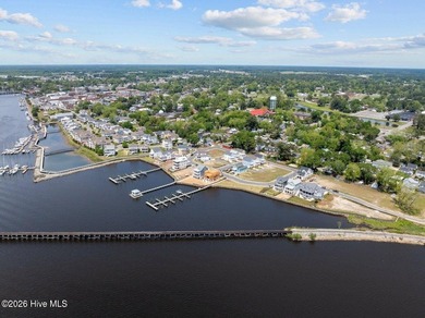 Walkable waterfront living - designed for ease, flexibility, and - photo 9