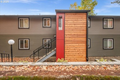 Seller to pay HOA's through July 2026! Lovingly updated condo - photo 3