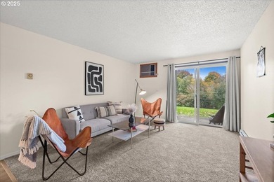 Seller to pay HOA's through July 2026! Lovingly updated condo - photo 7