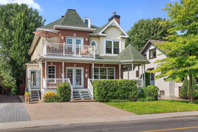 Lake Home For Sale in Montréal (Lachine), 