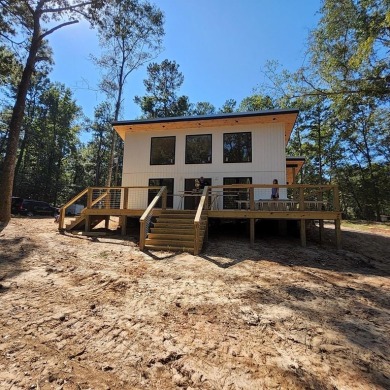 Lake Home For Sale in Manning, South Carolina