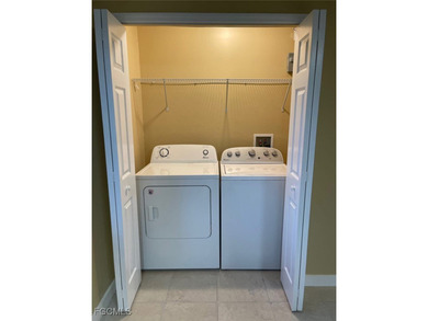 Spacious Income-Producing Quadruplex! This impressive property - photo 13