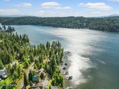 With 90 feet of private lake frontage and your own private dock - photo 2