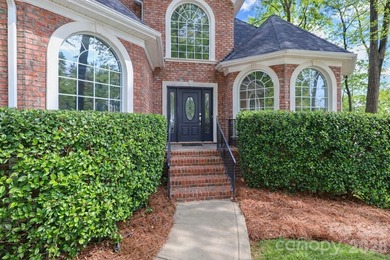 Experience exceptional Lake Norman waterfront living in this - photo 6