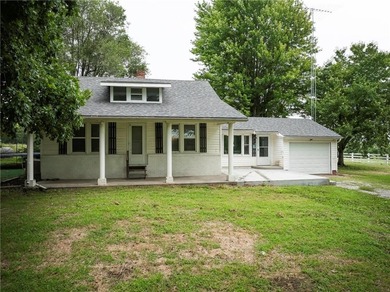 (private lake, pond, creek) Home For Sale in Marshall Missouri