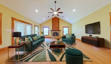 Welcome home, as you enter the private gate you'll feel privacy - photo 18