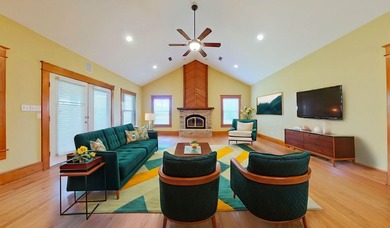Welcome home, as you enter the private gate you'll feel privacy - photo 20