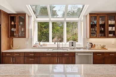 Enjoy one of the Newest Iconic Sanders Beach homes backing up - photo 21