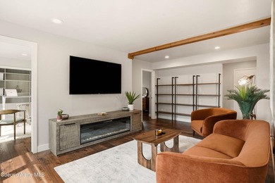 Enjoy one of the Newest Iconic Sanders Beach homes backing up - photo 26