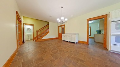 Welcome home, as you enter the private gate you'll feel privacy - photo 28