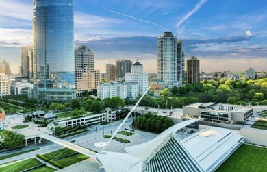 Discover why Milwaukee's Gold Coast remains one of the city's - photo 8