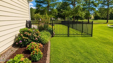 Here is an opportunity to settle into Lowcountry living at its - photo 41