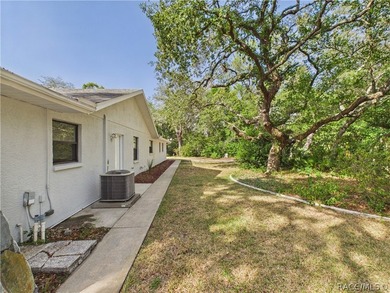 Welcome to 7256 Royal Oak Dr. This 3/2/2 offers the perfect - photo 41
