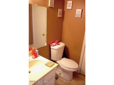 Great First time Home Buyer or Investor looking for a ready made - photo 13