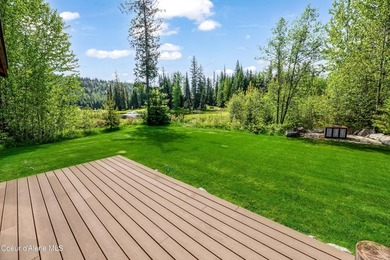 This beautiful single-level home sits on the Priest Lake Golf - photo 17