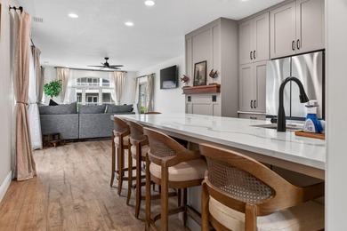 Lake Living at Its Best! Enjoy waterfront living in this - photo 17