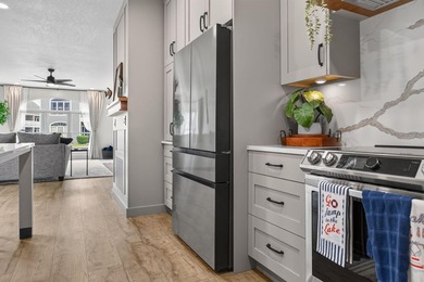 Lake Living at Its Best! Enjoy waterfront living in this - photo 22