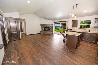 This beautiful single-level home sits on the Priest Lake Golf - photo 26