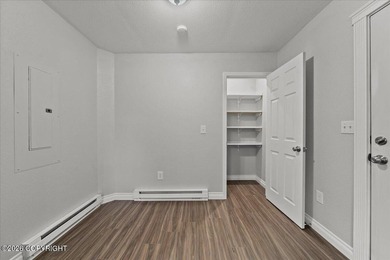 Well built 2 bedroom home. built with great care and love - photo 30