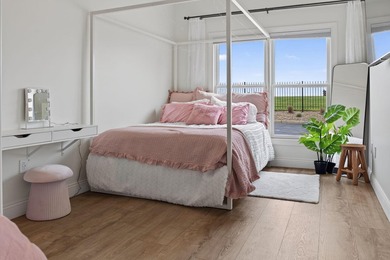Lake Living at Its Best! Enjoy waterfront living in this - photo 31