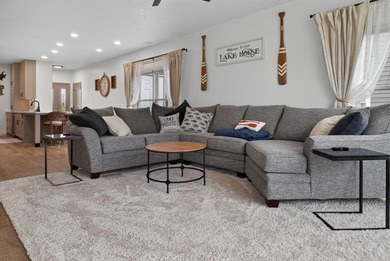 Lake Living at Its Best! Enjoy waterfront living in this - photo 33