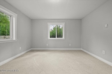Well built 2 bedroom home. built with great care and love - photo 34