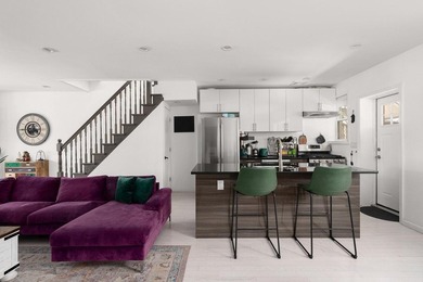 **50-61 46th Street - Sunnyside, Queens** **GUT-RENOVATED - photo 2