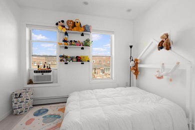 **50-61 46th Street - Sunnyside, Queens** **GUT-RENOVATED - photo 10