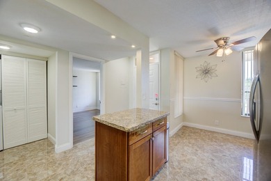 Active Adult Community Move In Ready Condo Awaits You! Knockdown - photo 17