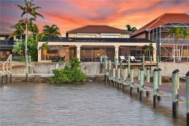 Set along the Caloosahatchee River in Riverside Estates, this - photo 26