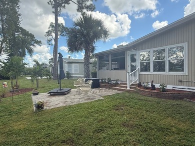 This well cared for 2-bedroom, 2-bathroom Palm Harbor home is - photo 32