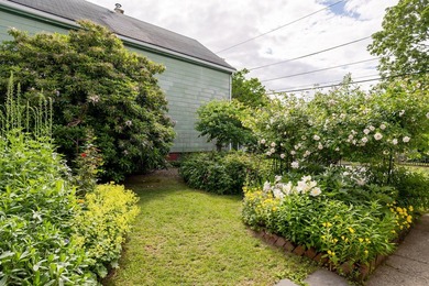 Lovingly restored and beautifully maintained, 42 Montreal Street - photo 41